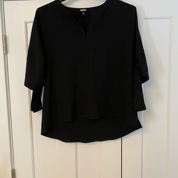 Chico’s Black Label Tie Sleeve Blouse - Sz. 2 - Picture 3 of 10